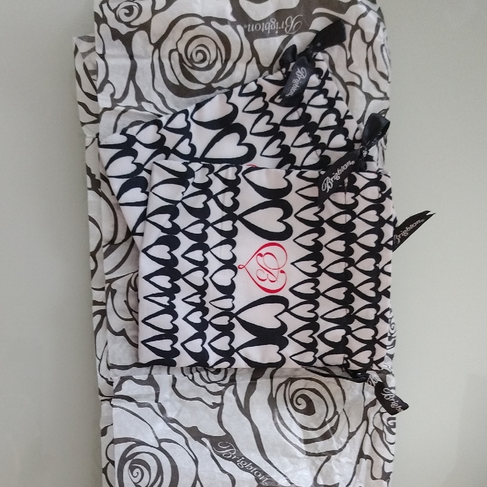 Brighton Black and White Heart Pattern Gift Wrap